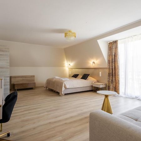 Bed and Breakfast Petreny Borpanzio Egerszalók Exteriér fotografie