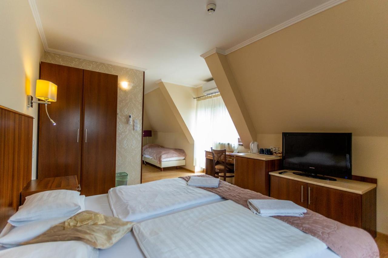 Bed and Breakfast Petreny Borpanzio Egerszalók Exteriér fotografie
